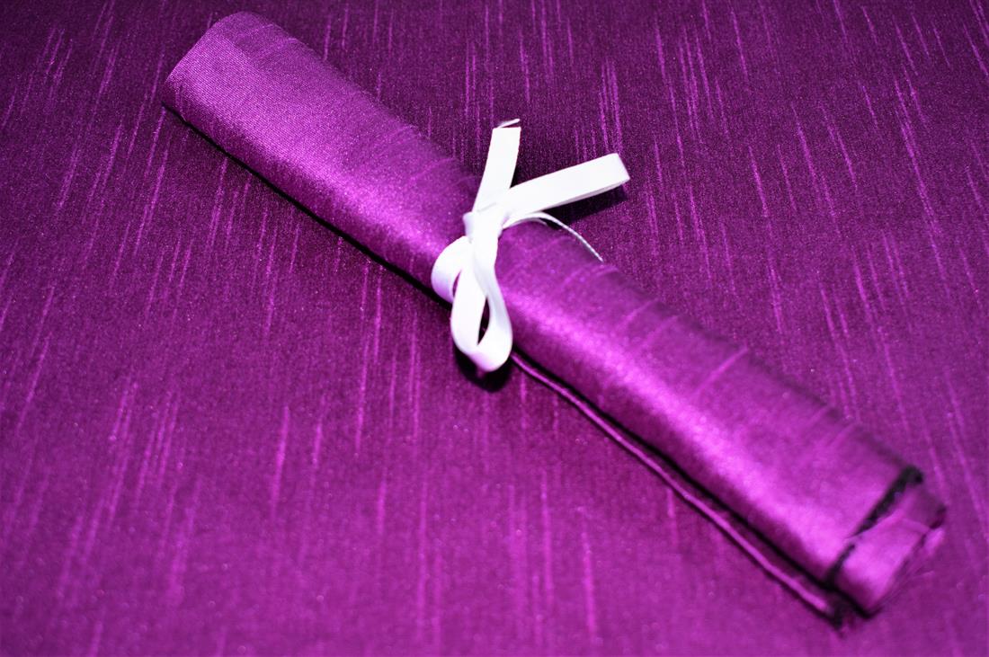 COL 18 Art Dupion Fat Quarters