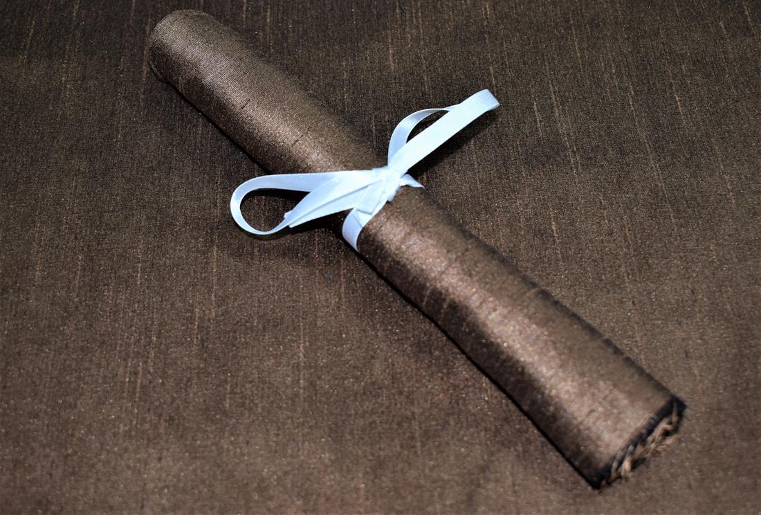 COL 24 Art Dupion Fat Quarters