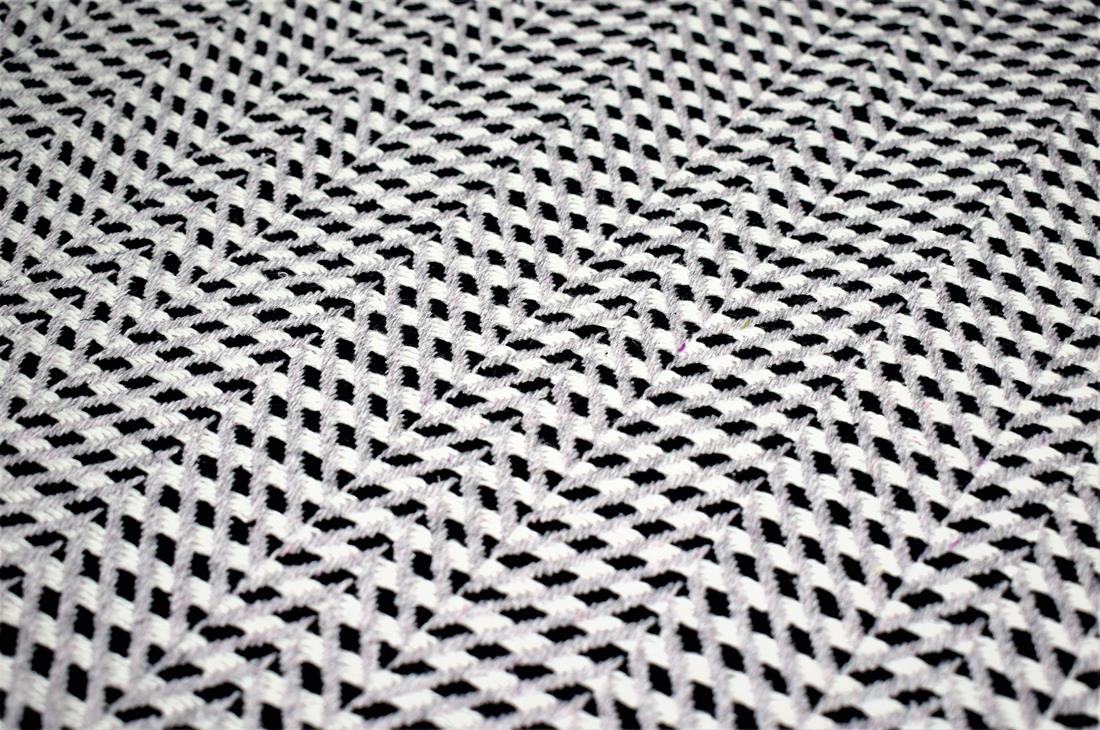 COL 1 Traditional Poly Wool