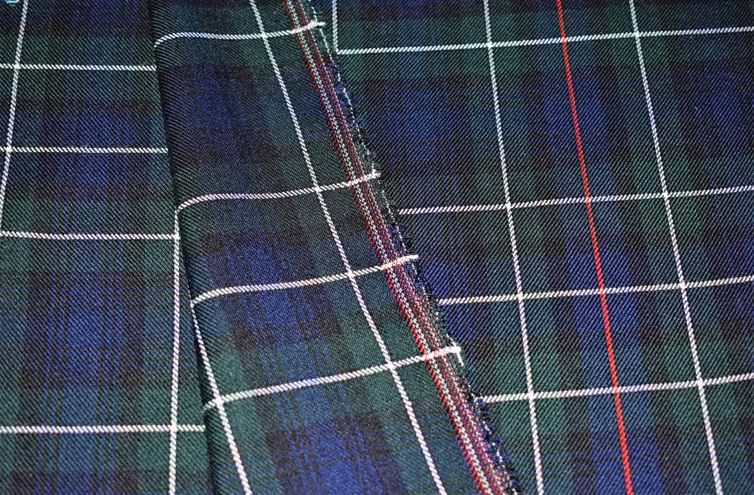 COL 10 Classic Fashion Tartan