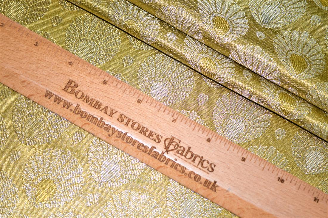 Beige Brocades