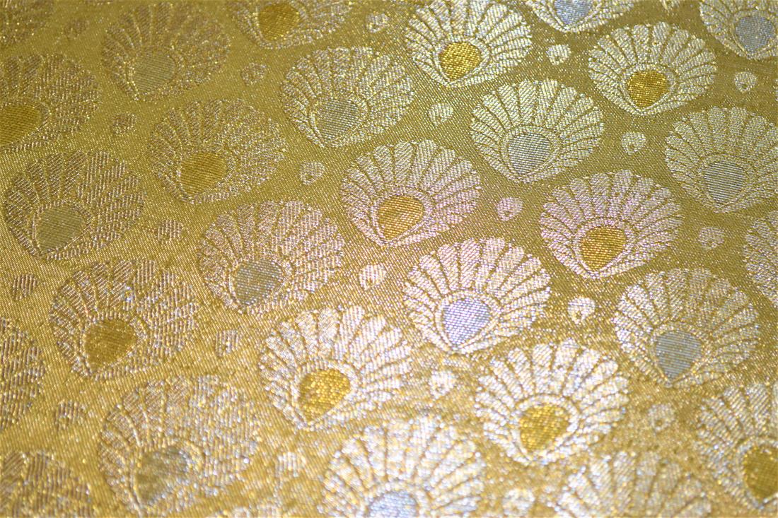Beige Brocades