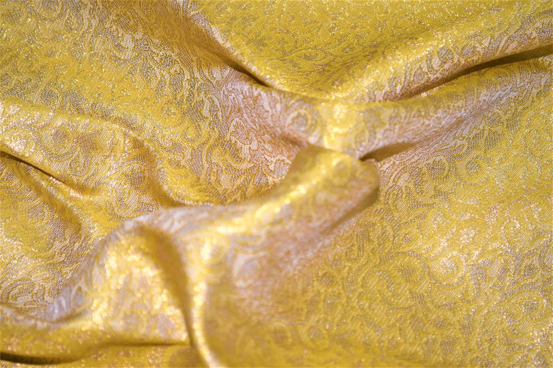 Beige Brocades