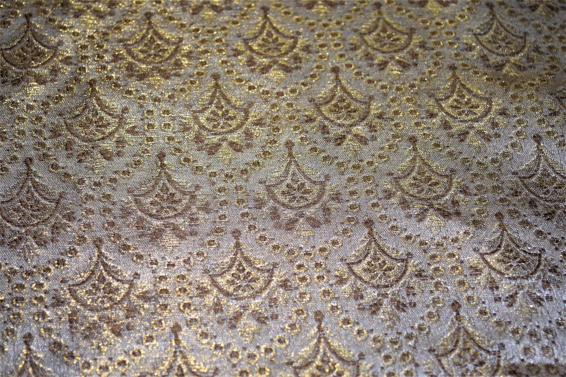 Beige Brocades