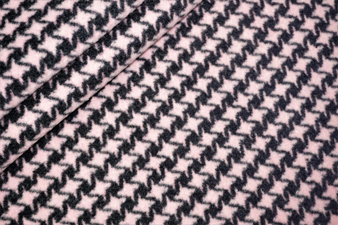 Dark Brown & Pink 2MTR Poly-Wool Bundle