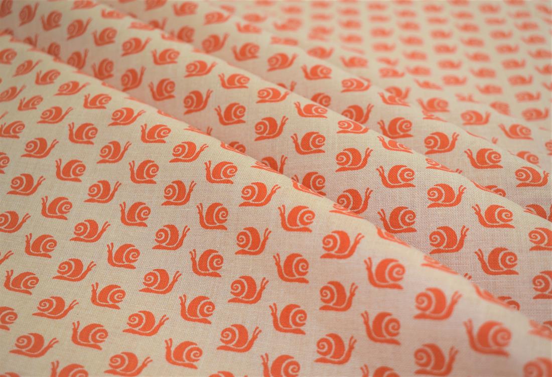 Light Beige Cotton Sluggish Snails