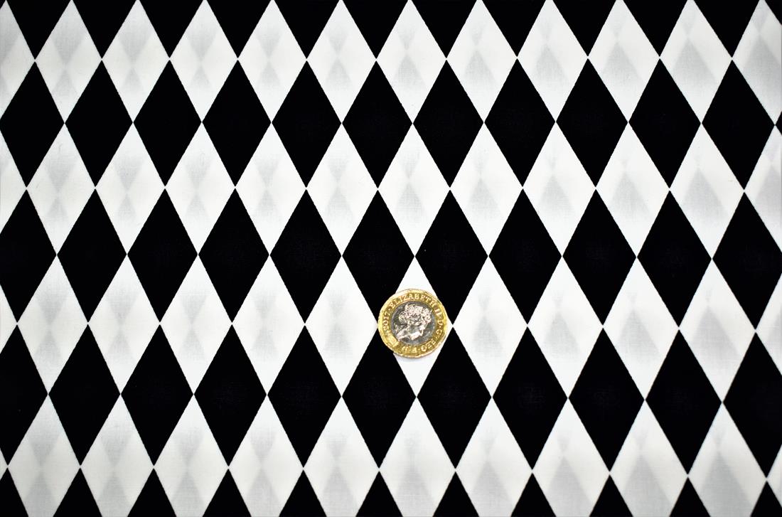 Black & White Geometry Print Cotton