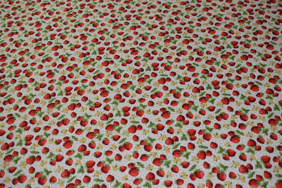 White 100% Cotton Fruity Stawberrys