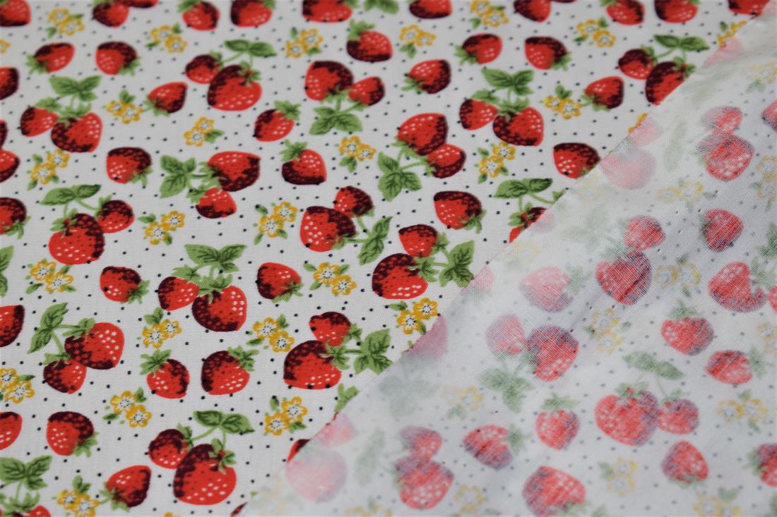 White 100% Cotton Fruity Stawberrys