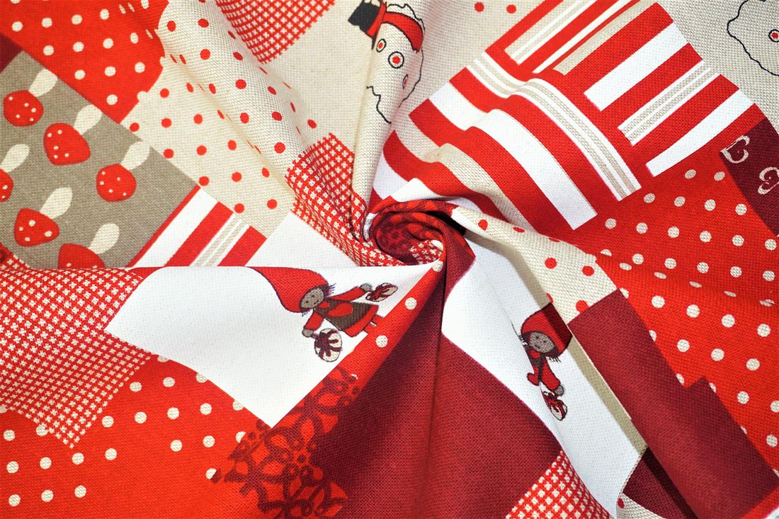 Red Cotton Christmas Canvas