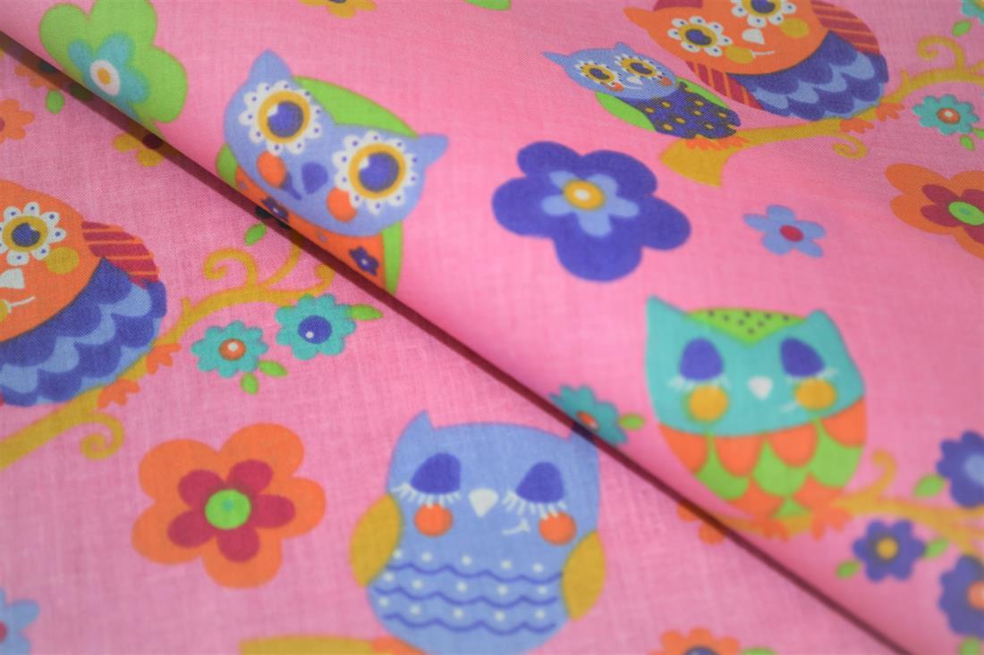 Pink Poly Cotton Fabric Craft Quilting Patchwork Dressmaking