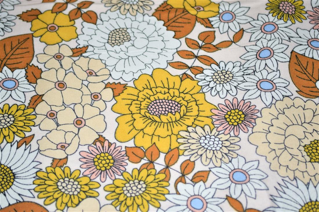 White Brushed Cotton Flannel Winceyette Fabric Dressmaking Craft