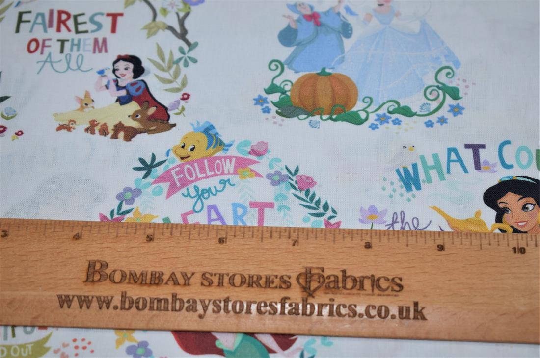 White Little Johnny - Disney - Princess Dreams - Cotton