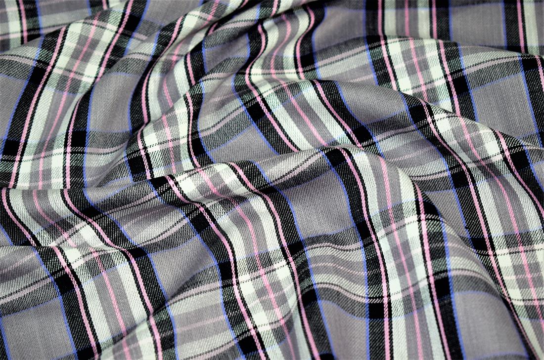 Grey & Pink Classic Yarn-Dyed Tartan