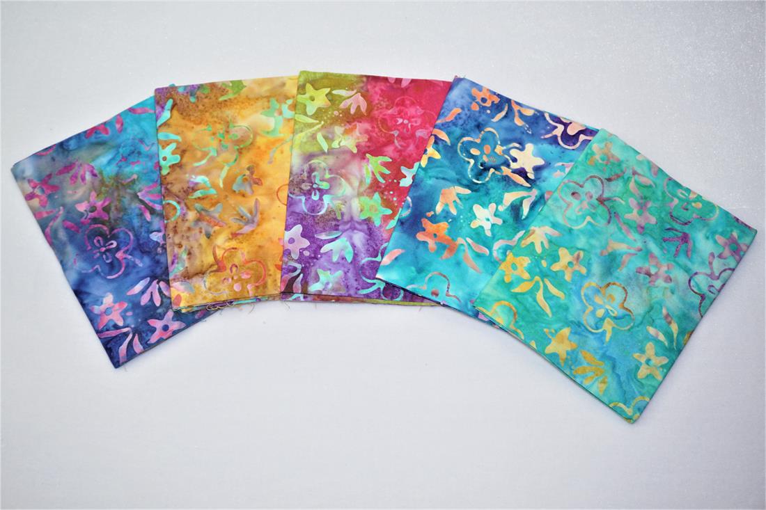 Multicolour Printed Cotton Fat Quarter Bundle