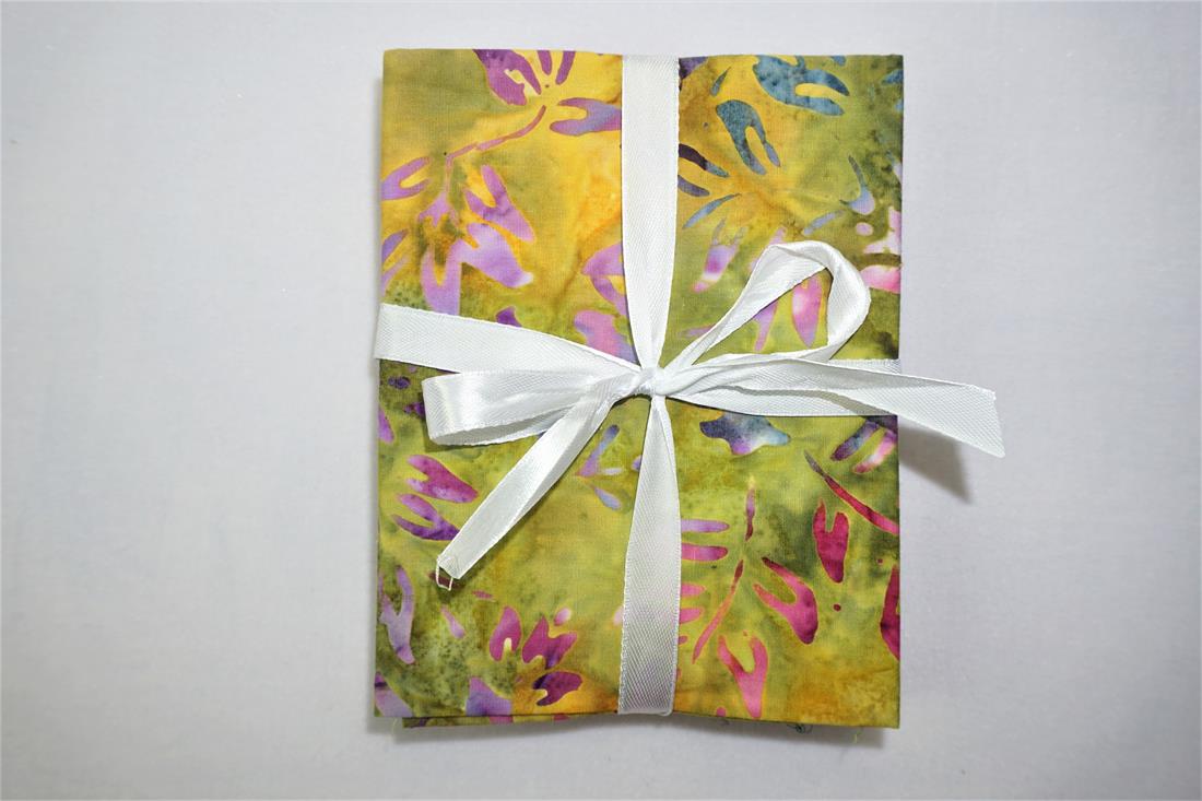 Multicolour Printed Cotton Fat Quarter Bundle