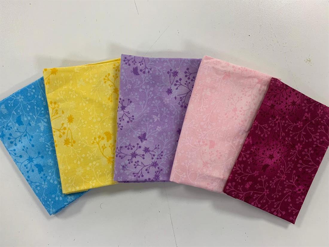 Multicolour Printed Cotton Fat Quarter Bundle