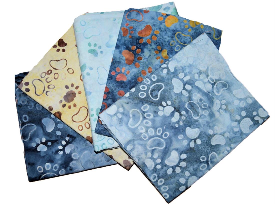 Multicolour Printed Cotton Fat Quarter Bundle