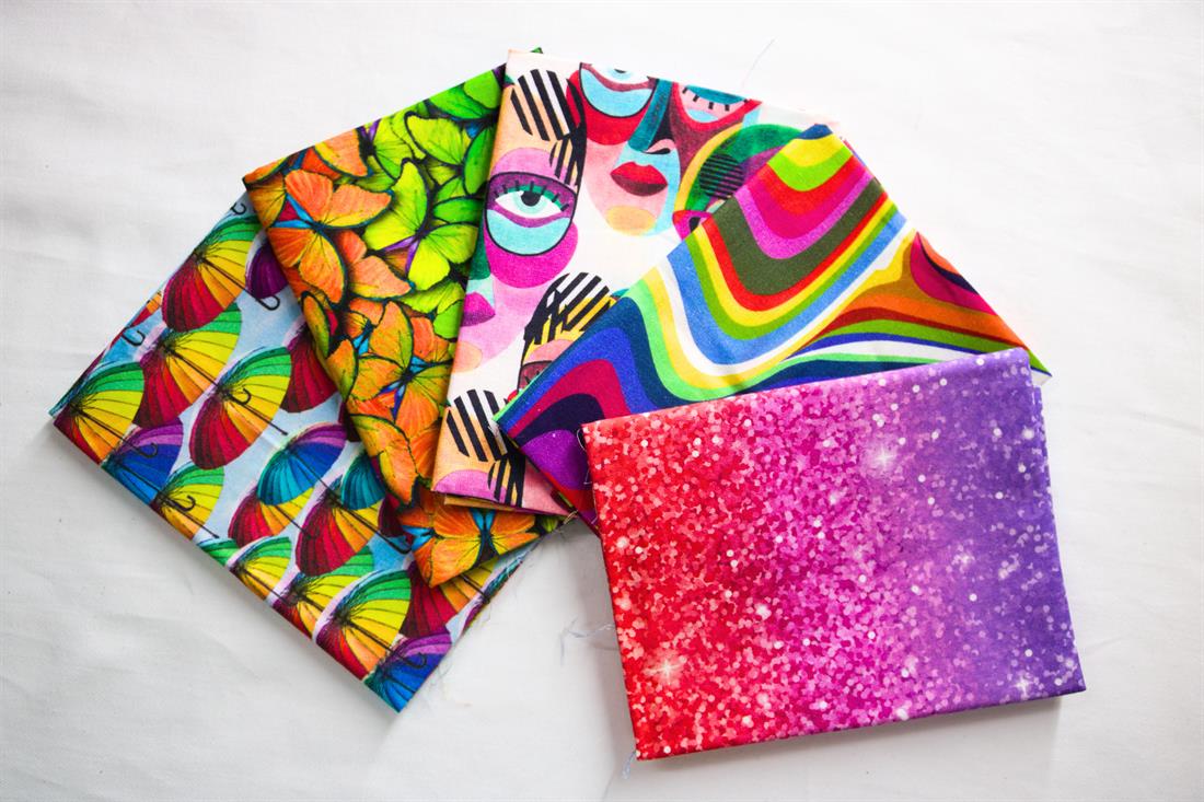 Multicolour Printed Cotton Fat Quarter Bundle