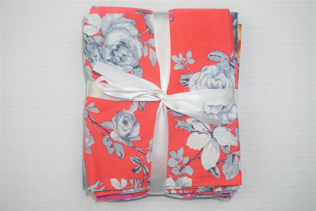 Multicolour Printed Cotton Fat Quarter Bundle