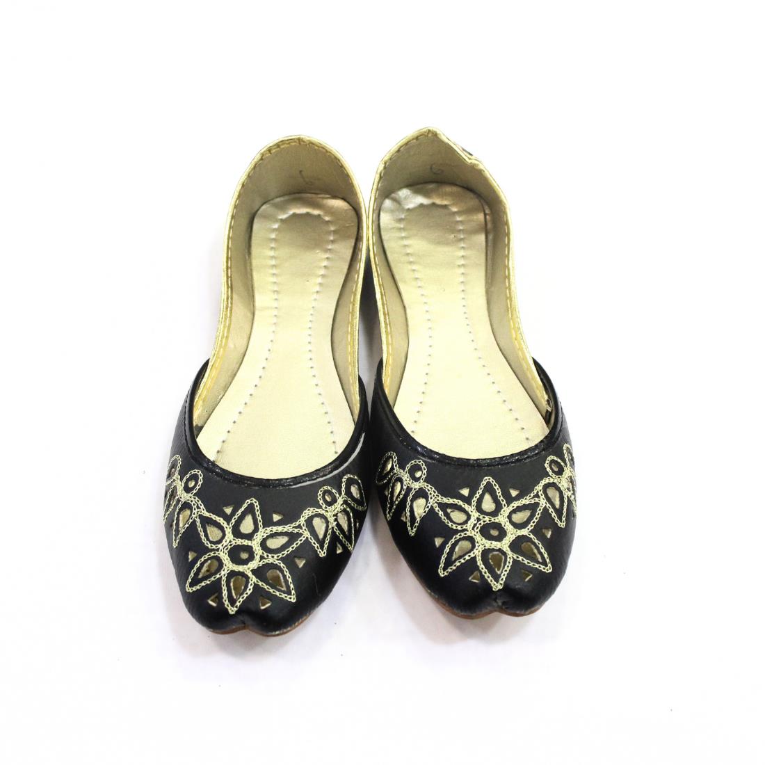 Black Ladies' Shoes