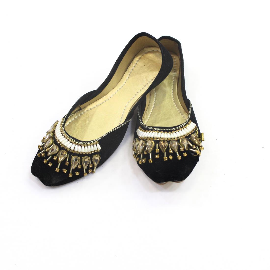 Black Ladies' Shoes