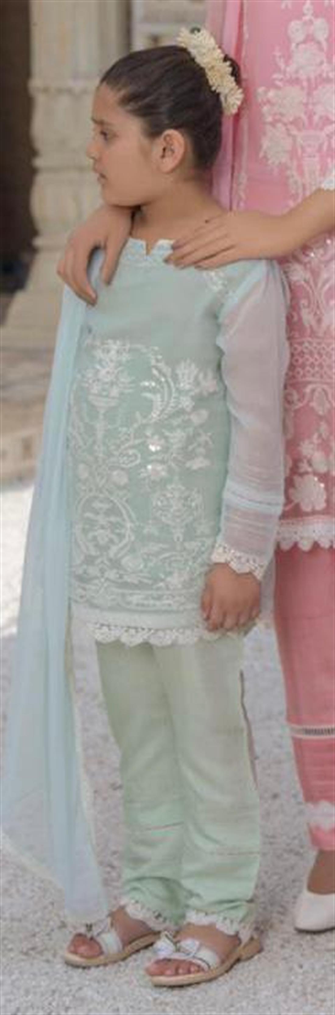 Pista Embroidered Lawn Mother and Daughter Ranges