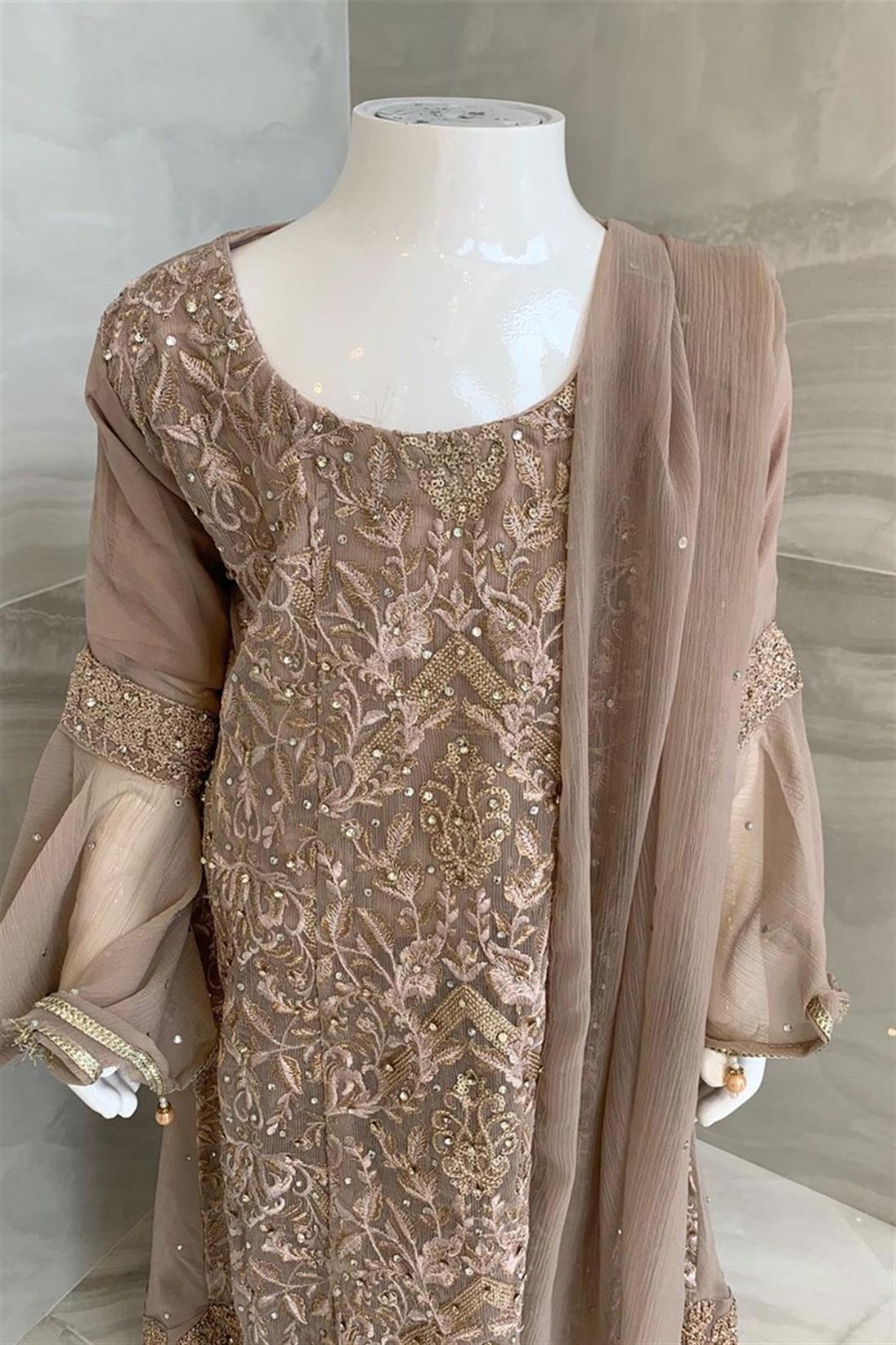 Antique & Gold Girlswear