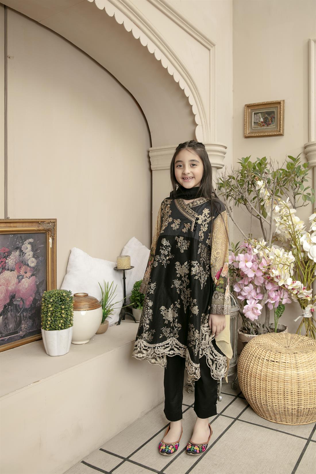 Black & Gold Girlswear