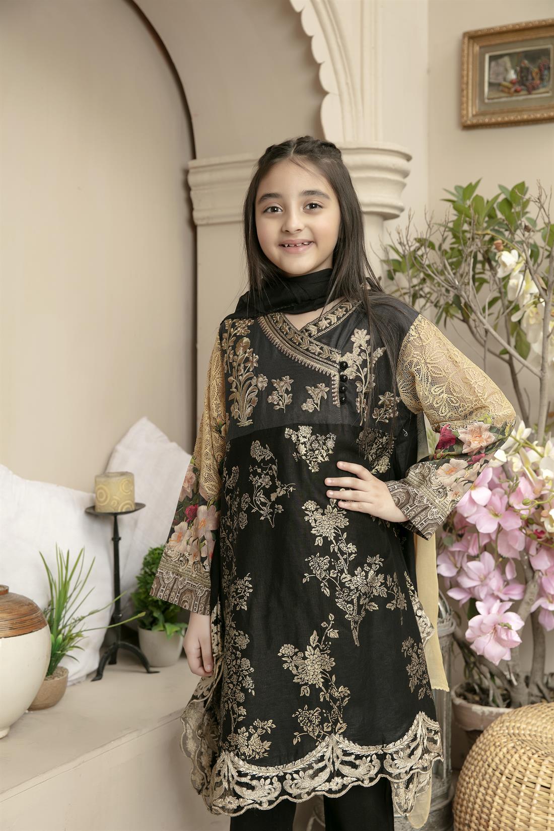 Black & Gold Girlswear