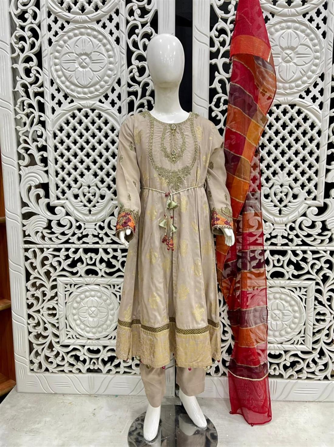 Beige & Plum Girlswear