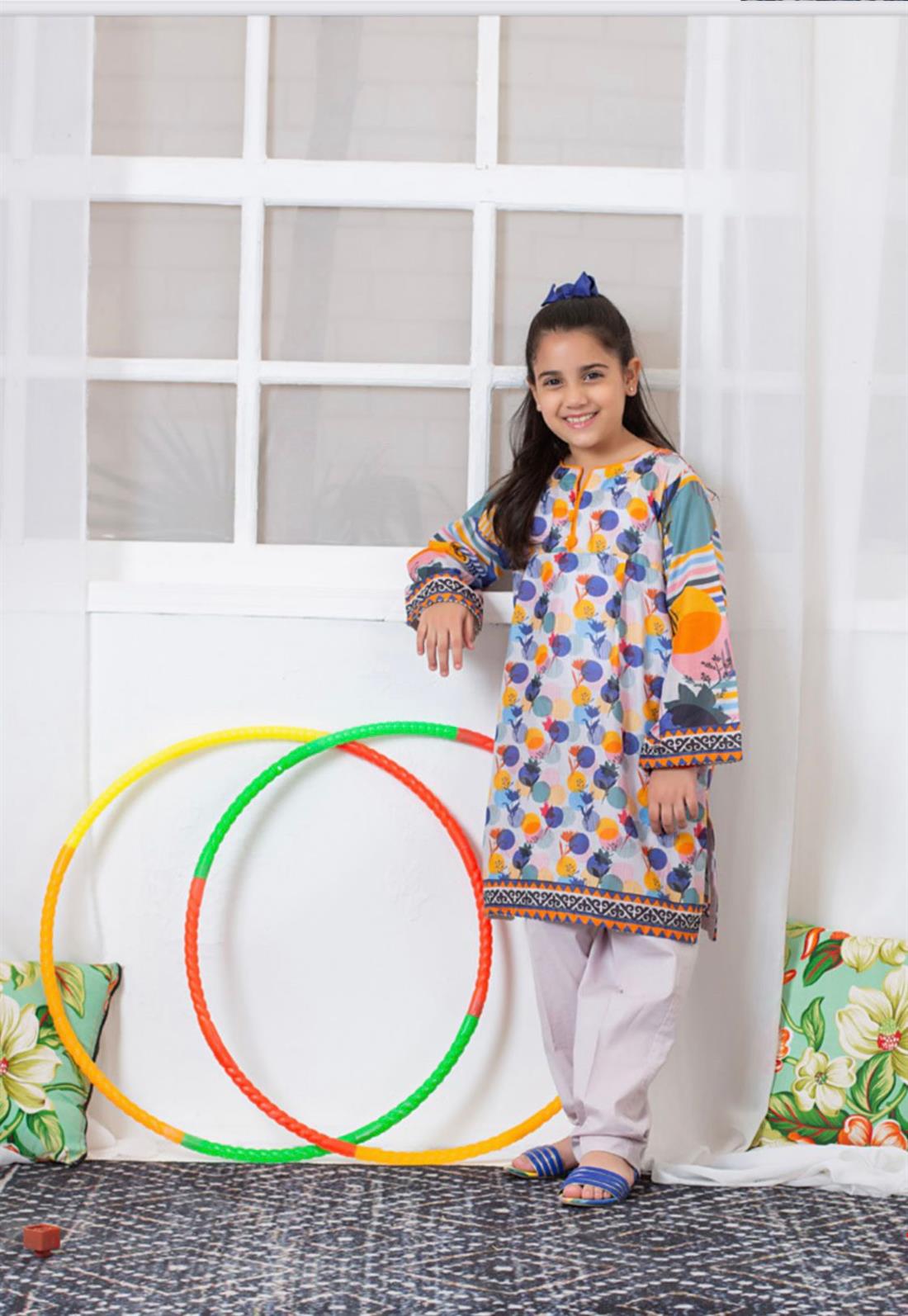 White & Multicolour Girls Readymade 3 Piece Suits for