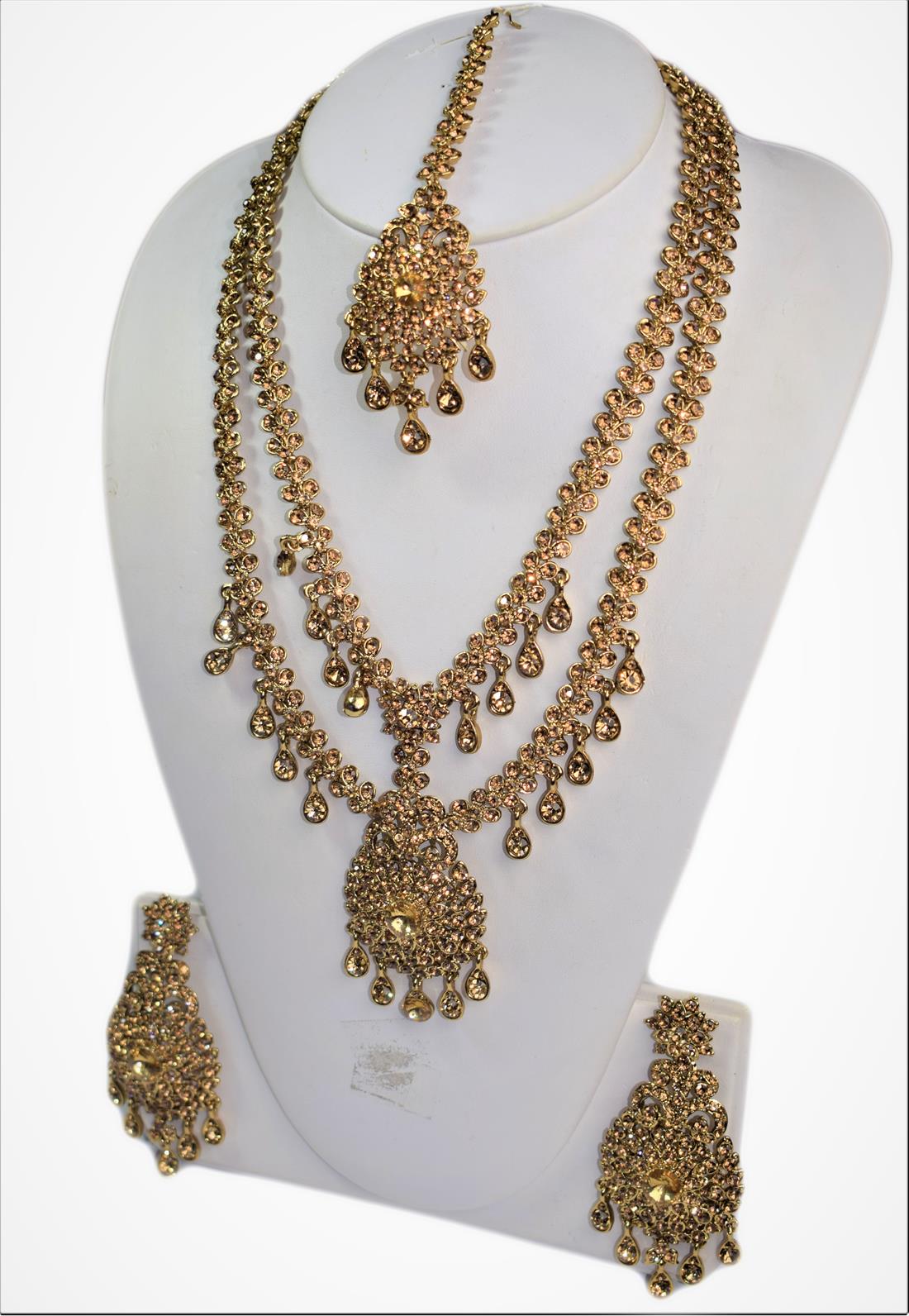 Gold Mala Earrings Tikka Set