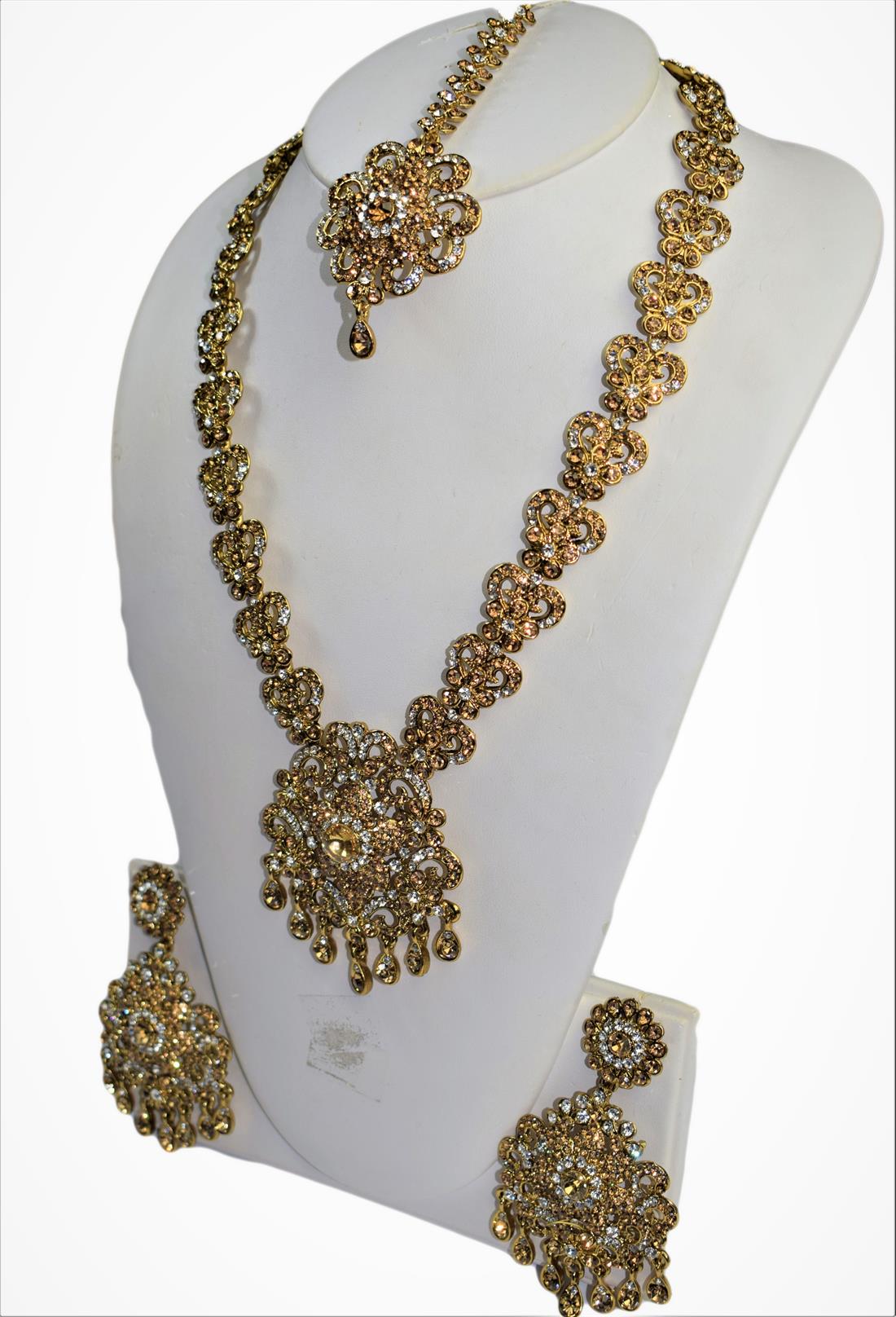 Gold Mala Earrings Tikka Set
