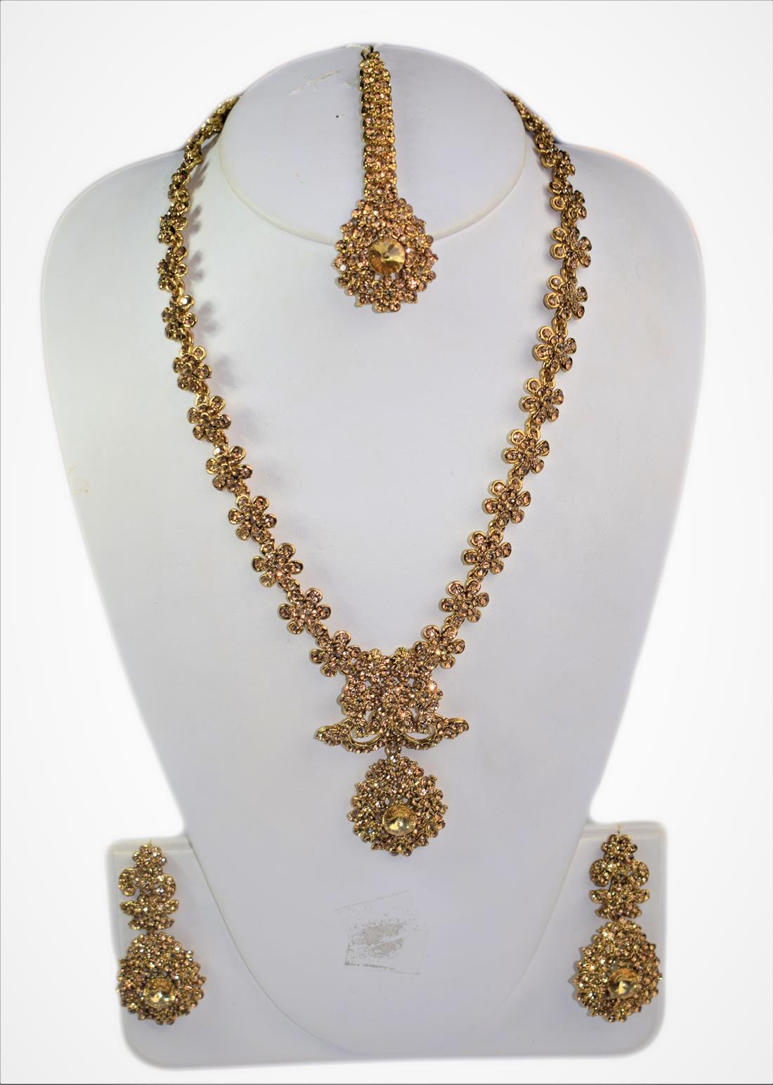Gold Mala Earrings Tikka Set