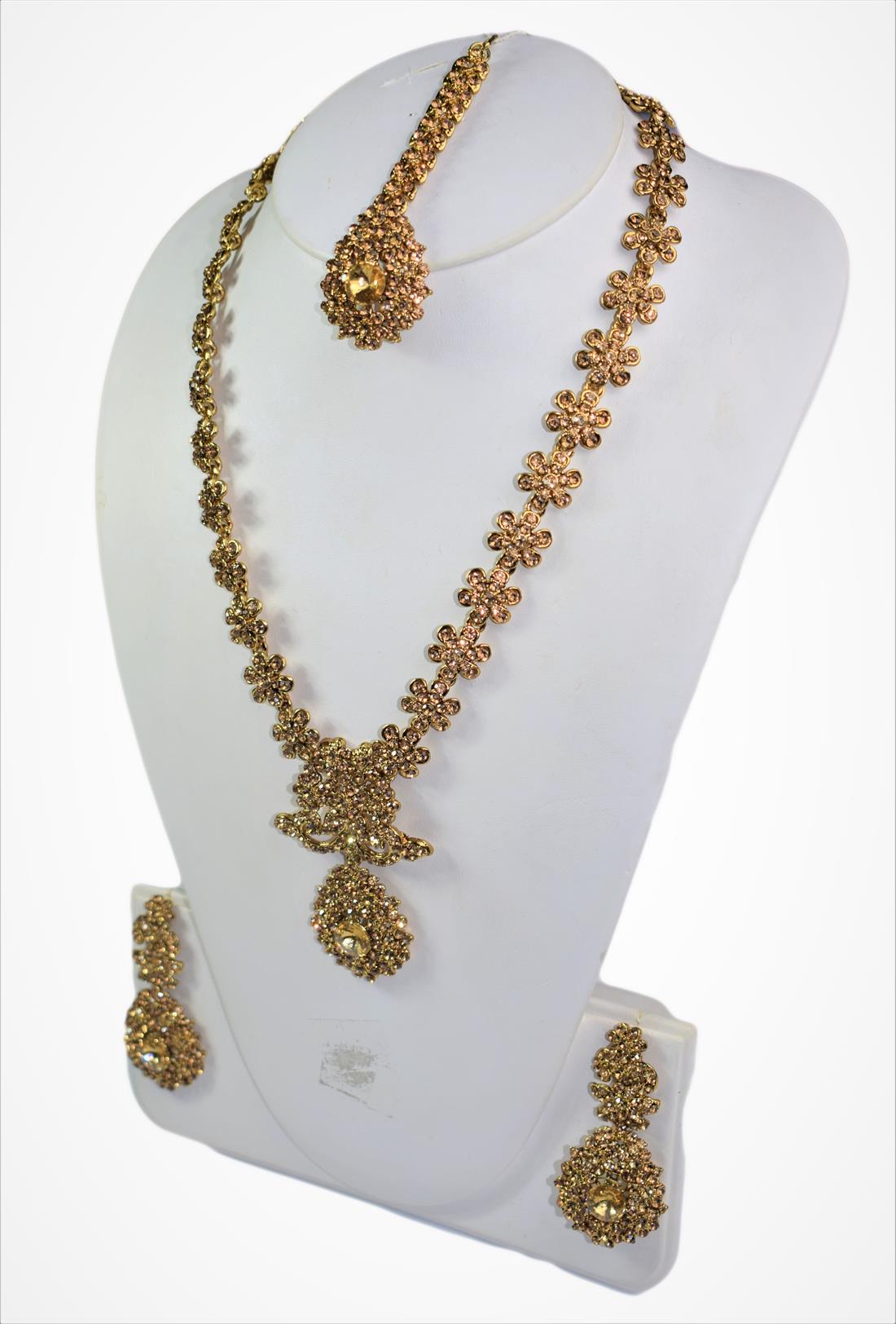 Gold Mala Earrings Tikka Set
