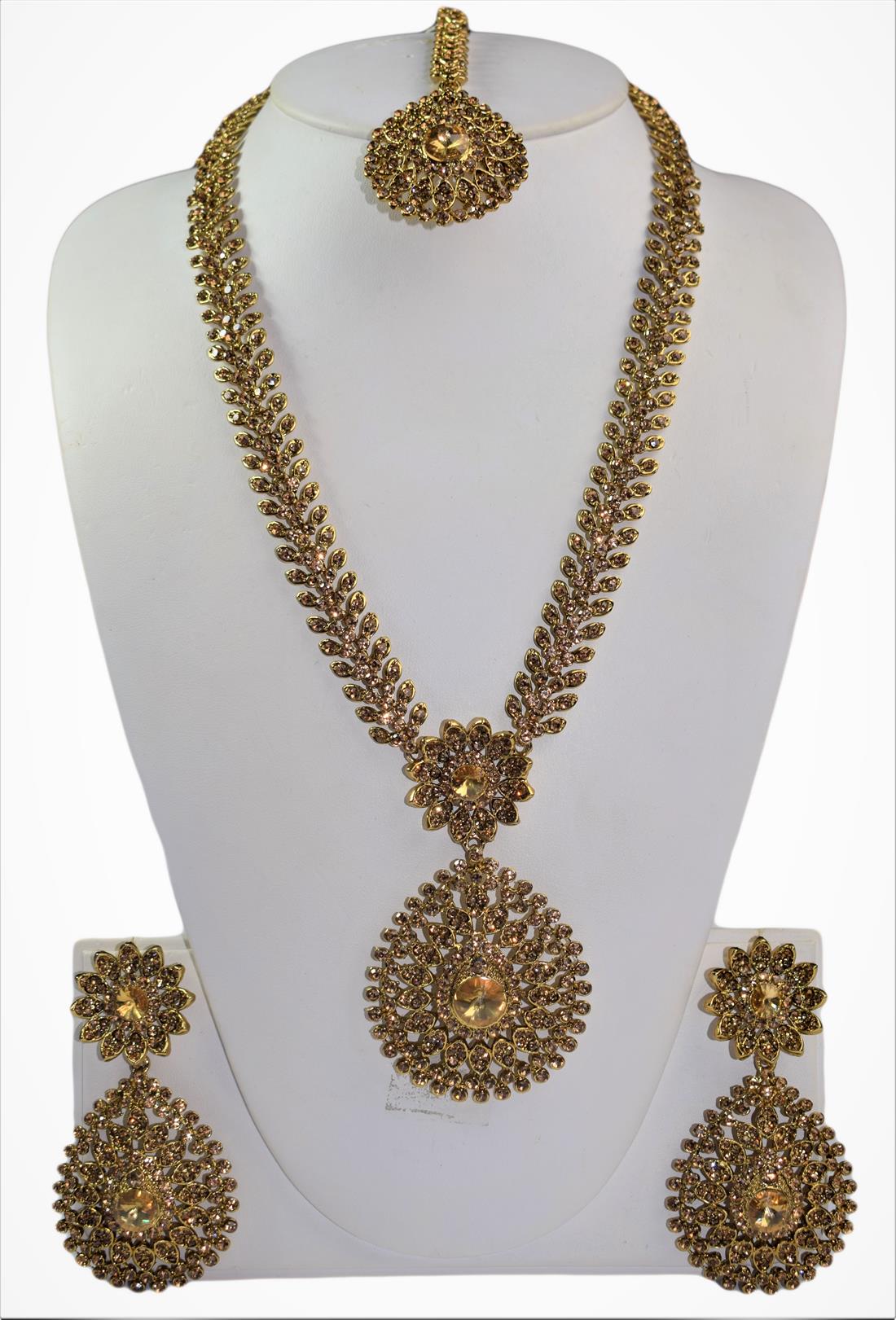Light Brown Mala Earrings Tikka Set