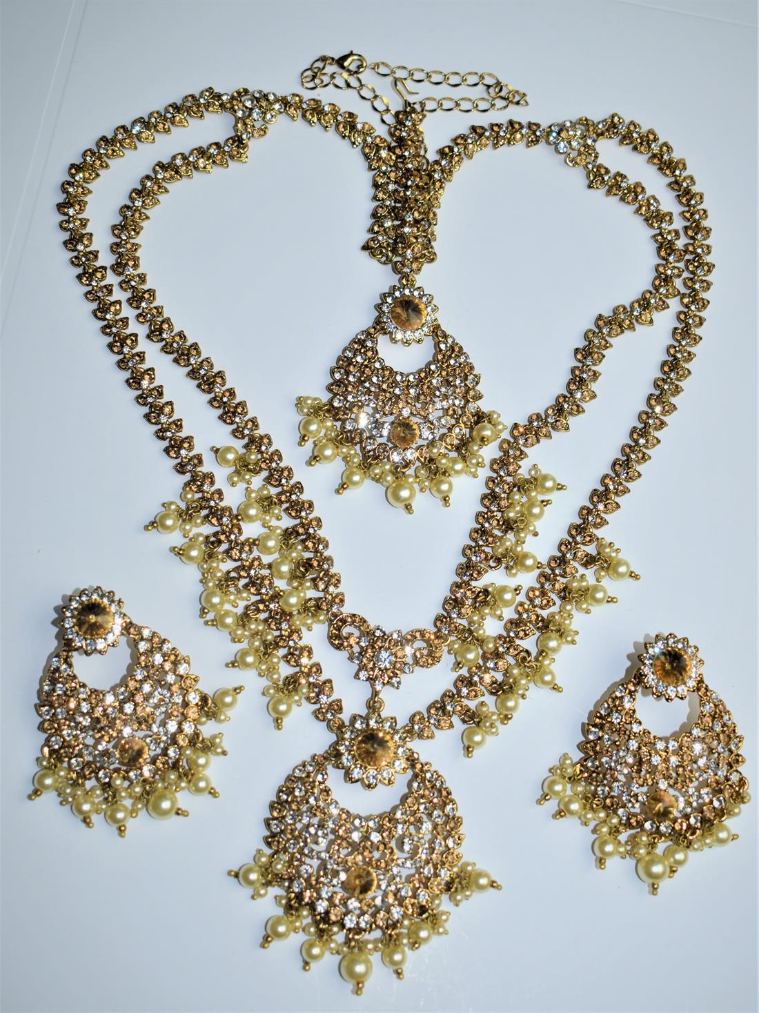 Gold & Silver Mala Earrings Tikka Set