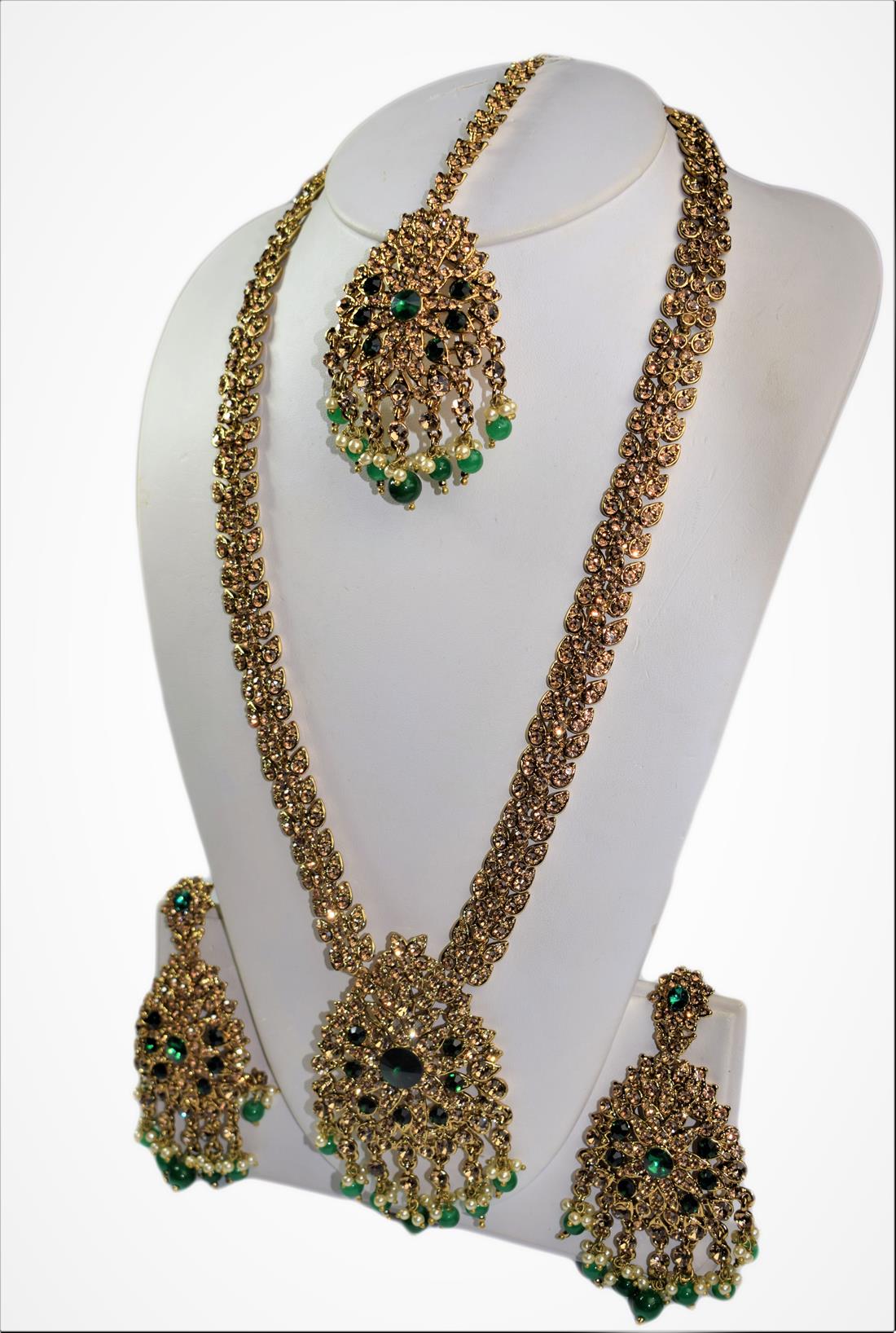 Gold & Green Mala Earrings Tikka Set