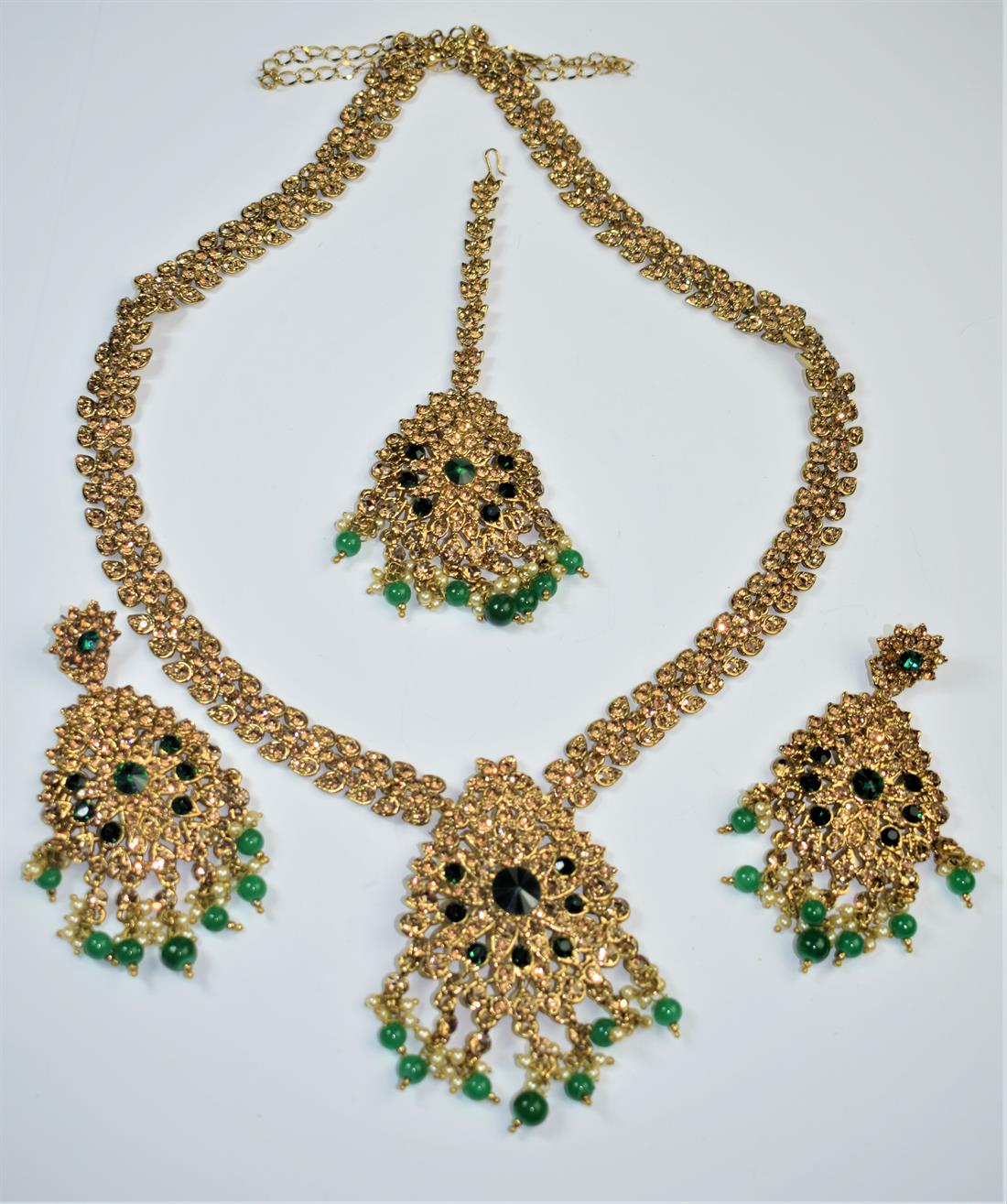 Gold & Green Mala Earrings Tikka Set
