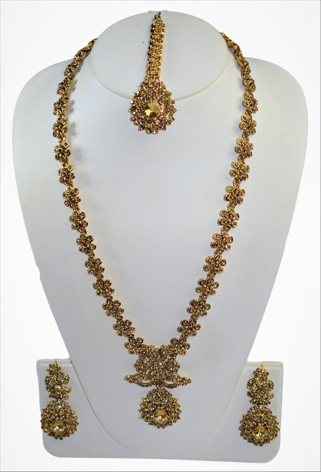 Light Brown Mala Earrings Tikka Set