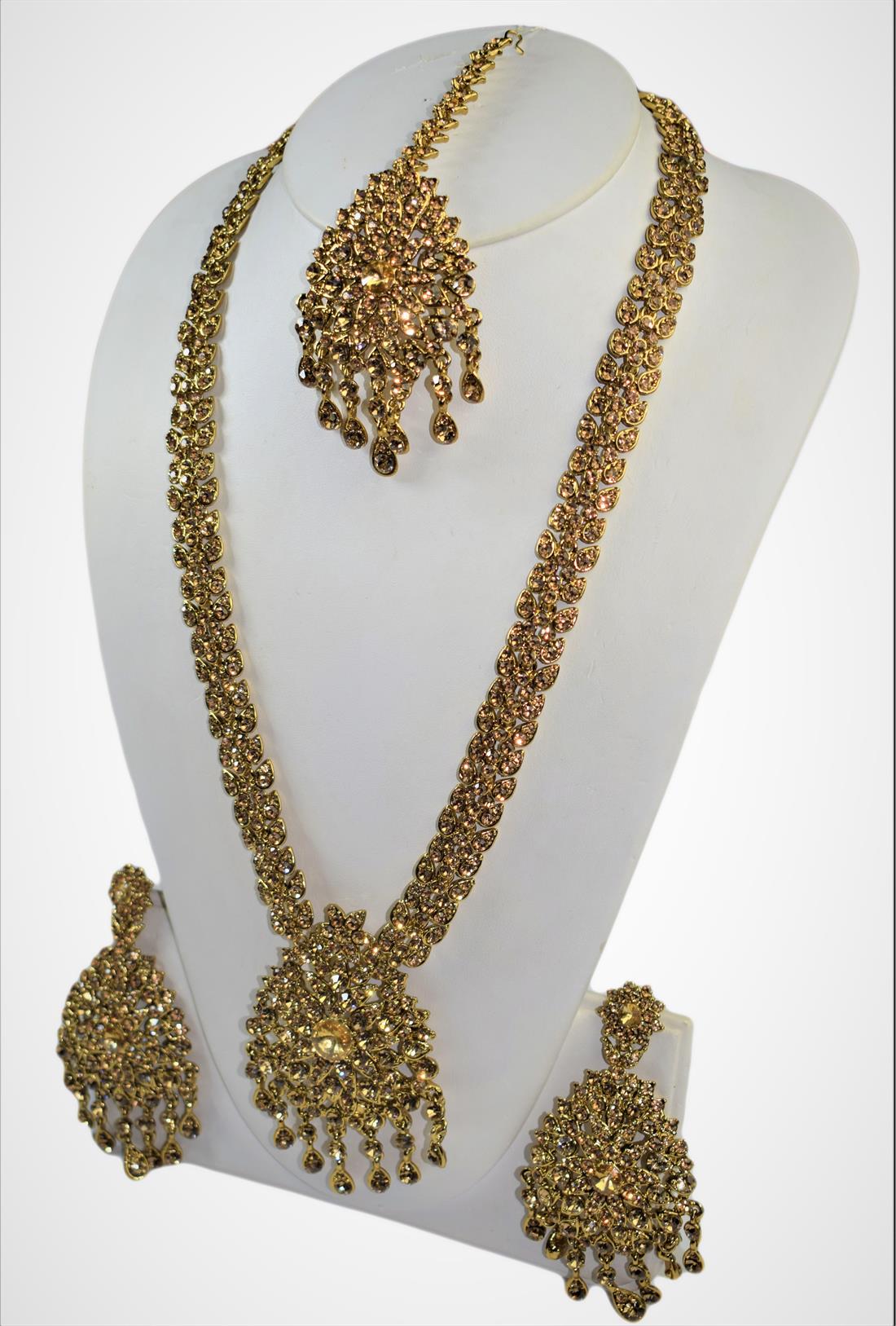 Gold Mala Earrings Tikka Set