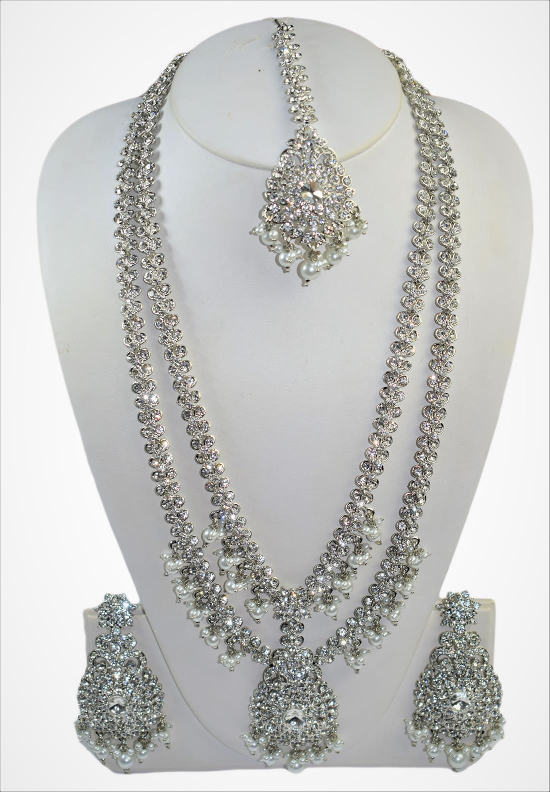 Silver Mala Earrings Tikka Set