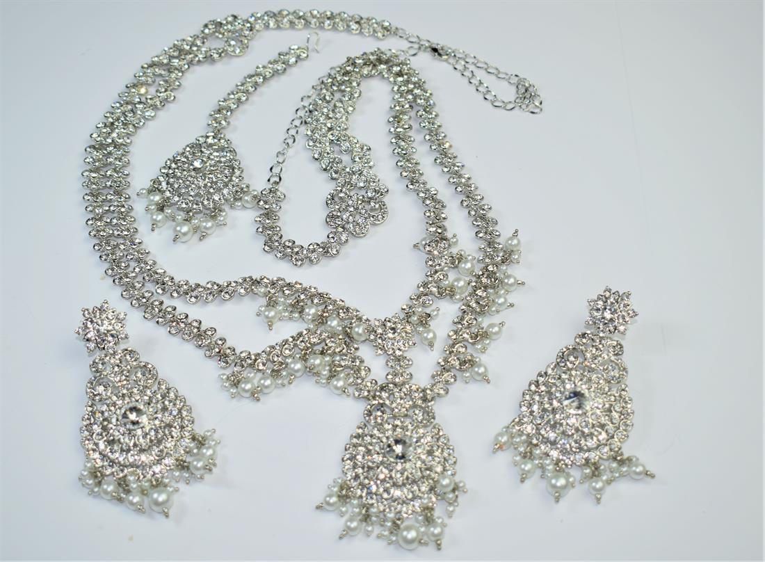 Silver Mala Earrings Tikka Set