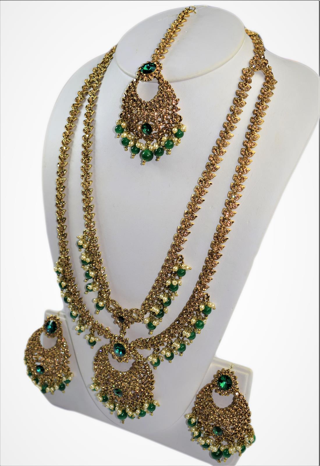 Gold & Green Mala Earrings Tikka Set