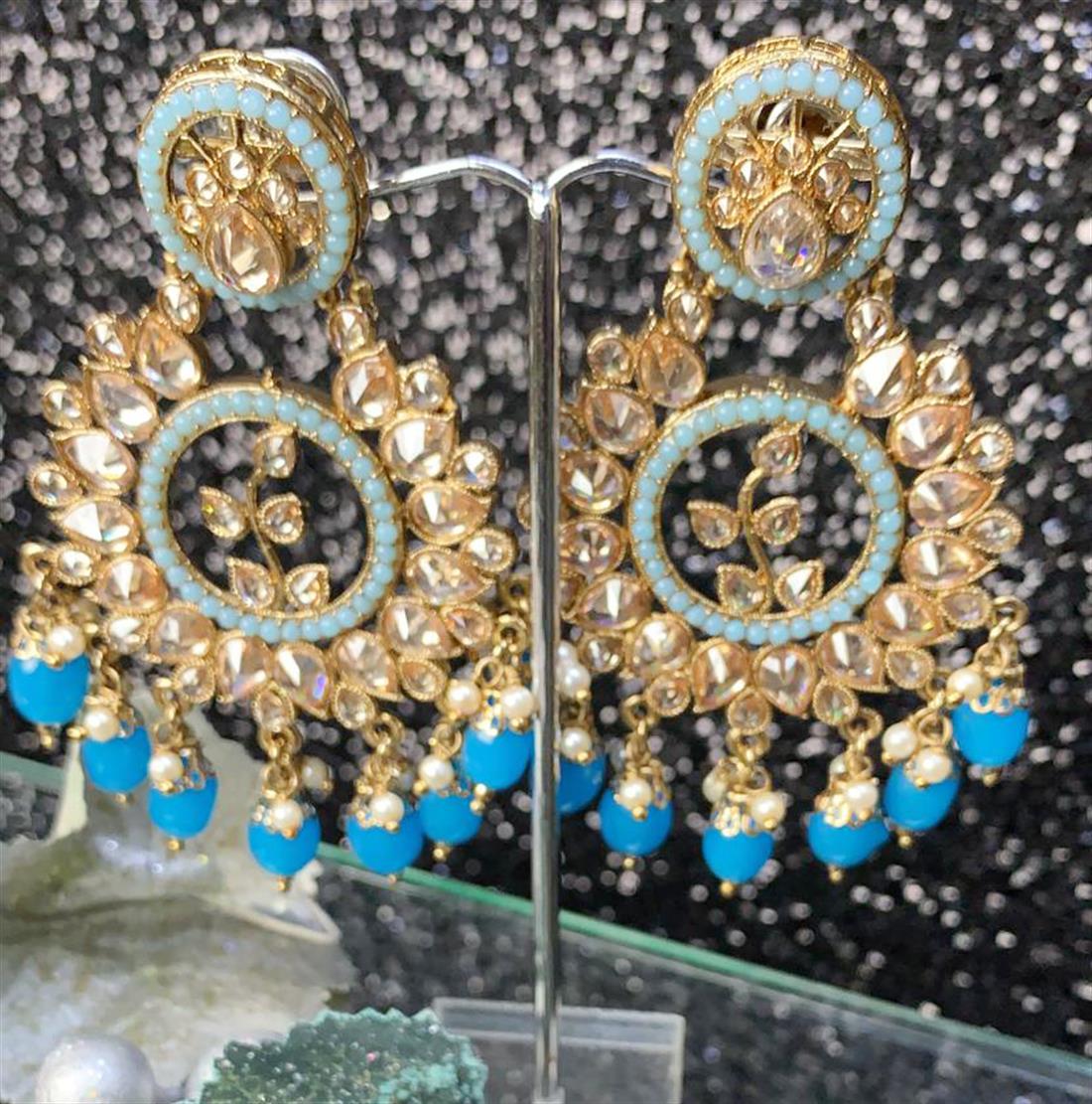 Ferozi Polki Earring Tikka Set, with Beaded Drop