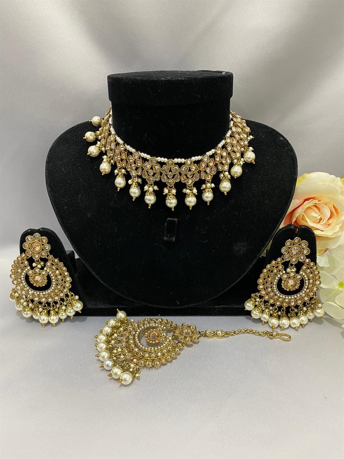 Gold & Cream Necklace Sets