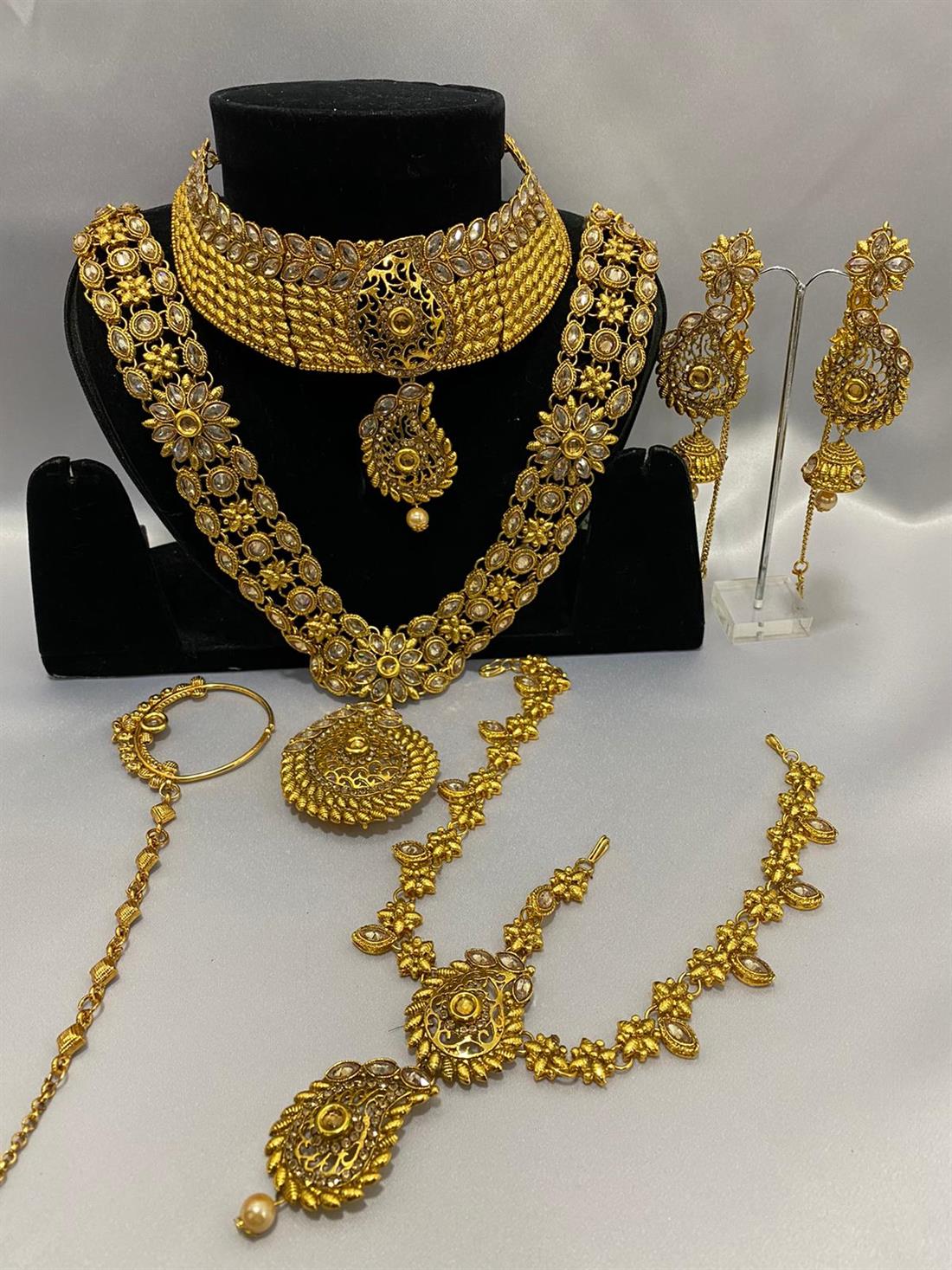 Gold Necklace Sets