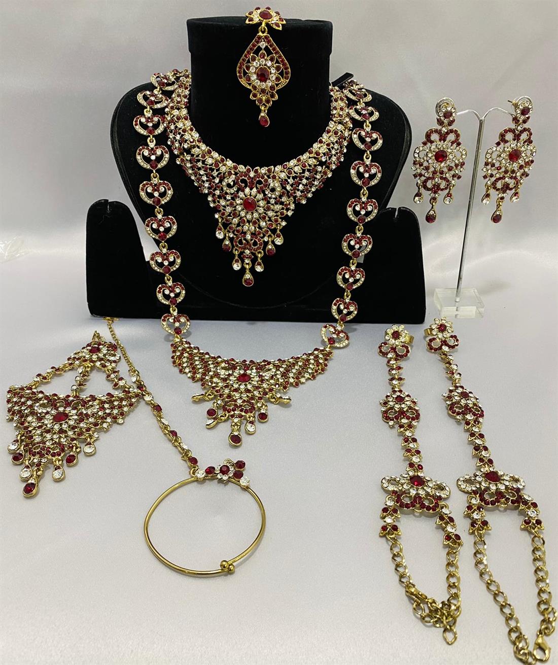 Maroon & Silver Stunning Bridal Necklace Set.