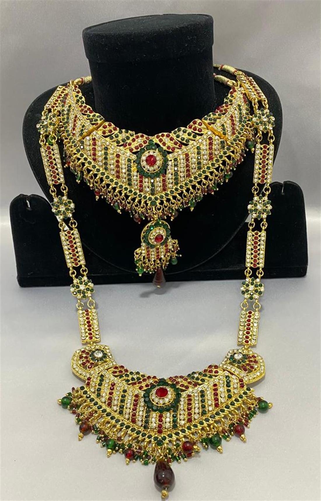 Green & Silver Clearnce Bridal Necklace Set.